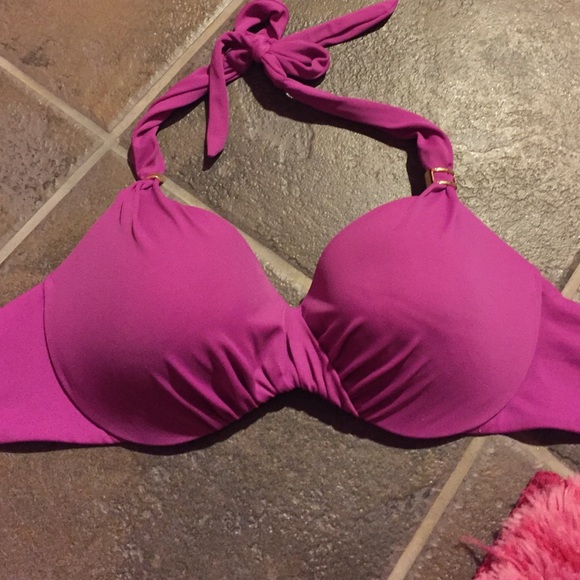 36 C Victoria's Secret bikini tops - Picture 3 of 4