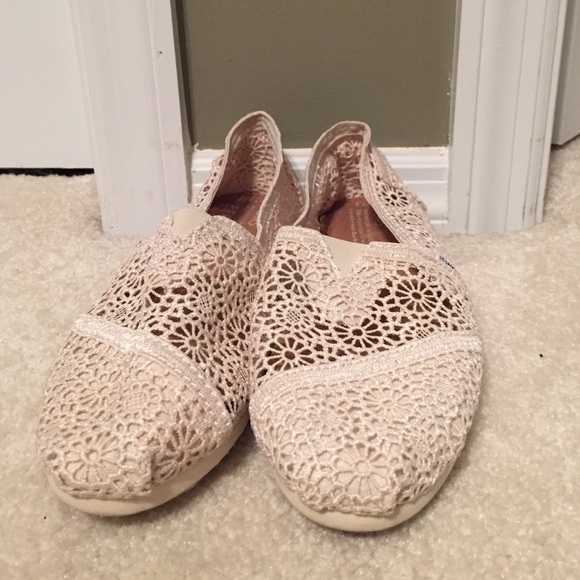 Women's TOMS