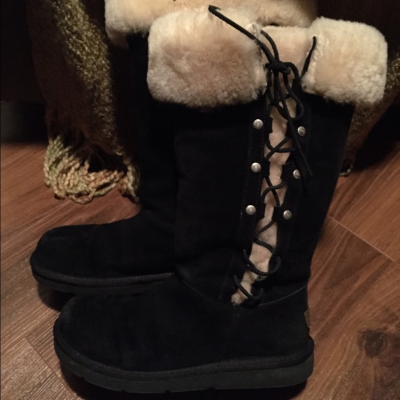 UGG Boots 💢Reduced💢!!! ❤️