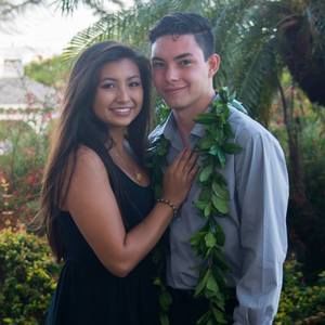 Meet your Posher, Alika