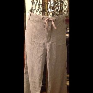 Gray 55% Linen/ 46% Rayon....Pants