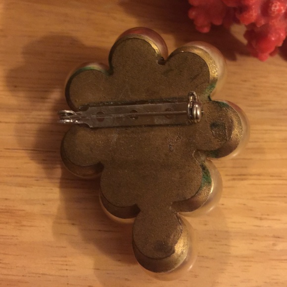 Vintage pearl brooch - Picture 2 of 3