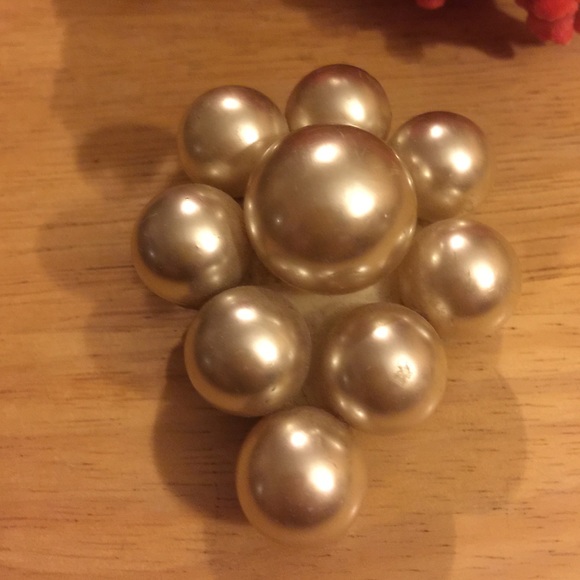 Vintage pearl brooch - Picture 3 of 3