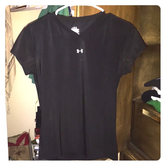 Under Armour T