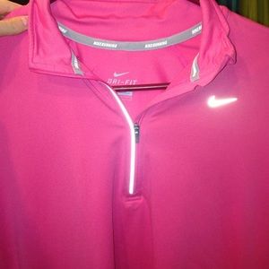 NIKE DRY-FIT PULL OVER