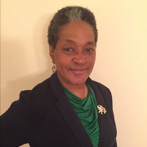 Meet your Posher, Debra