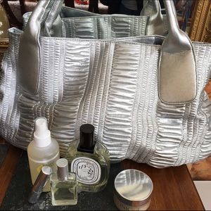 Large silver tote, fashionable carry all