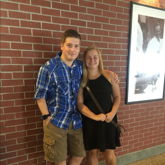 Meet your Posher, Hannah - Picture 3 of 4