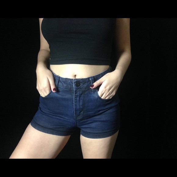 High-rise shorts