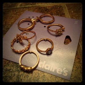 Claire's gold rings