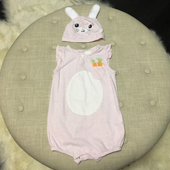 Baby girl bunny bodysuit with matching beanie