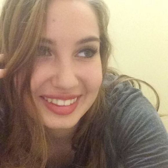 Meet your Posher, Julia - Picture 1 of 1