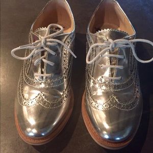 Sam Edelman silver metallic oxfords