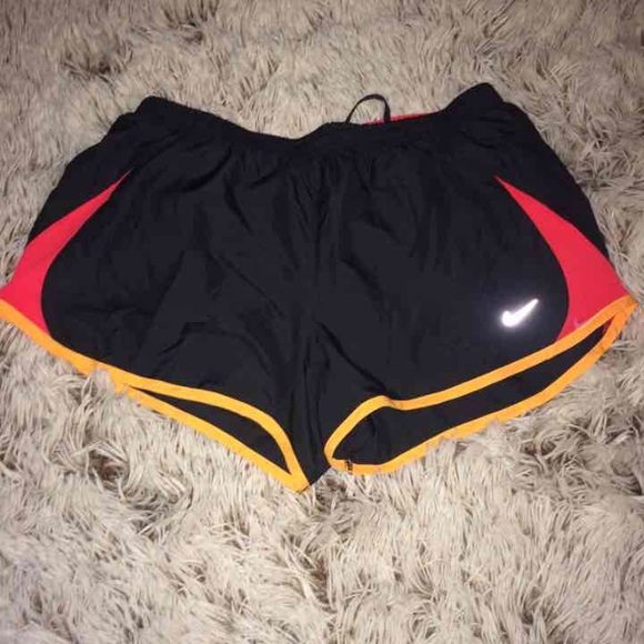 Running shorts (M)