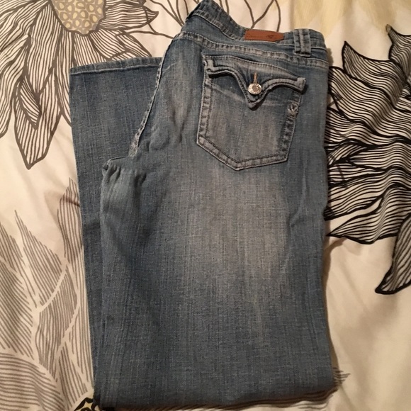 Women's Vigoss jeans.