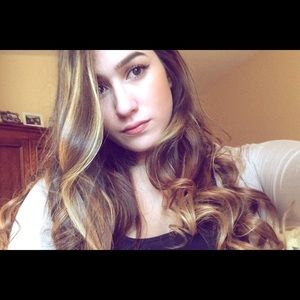 Meet your Posher, Jacqueline