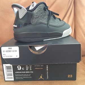 Toddler size 9C JORDAN DUB ZERO