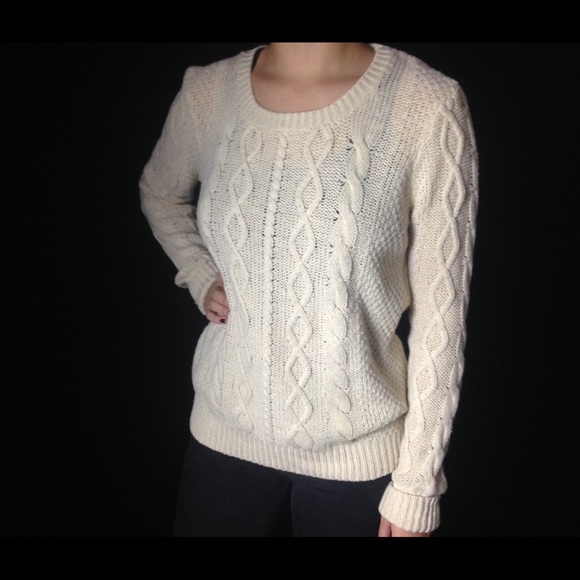 Knit cream color sweater