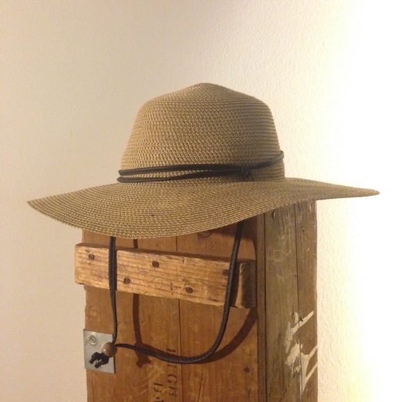 Woven floppy sun hat