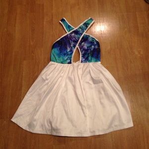 White and tropical patterned dress