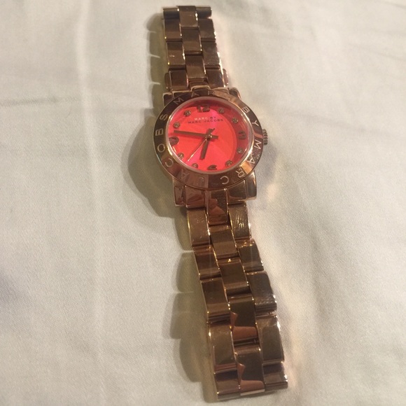 Marc Jacobs Watch - Picture 3 of 3