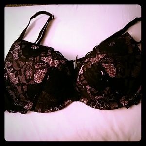 Sold**Vs bra
