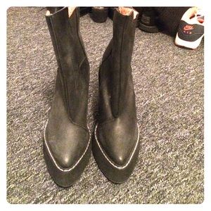 Never Worn. Jeffrey Campbell's 😊