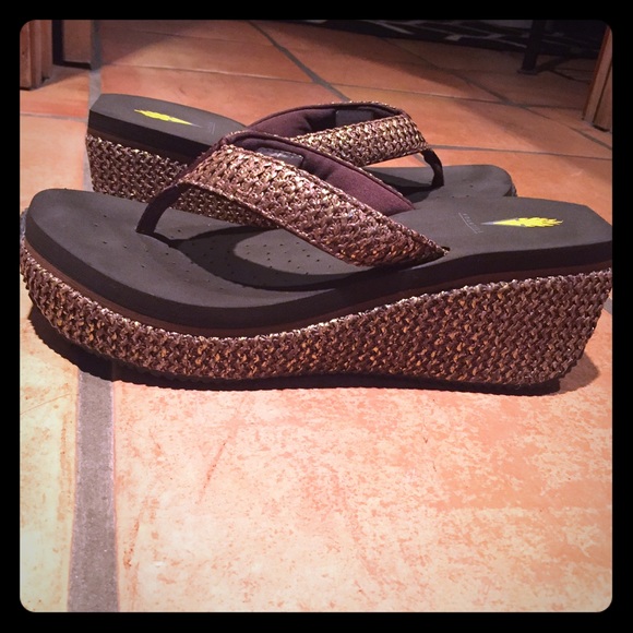 Volatile "Island" sandal.