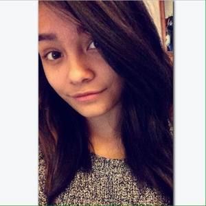 Meet your Posher, Jolie