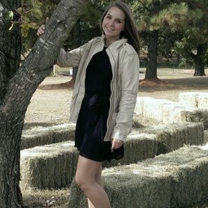 Meet your Posher, Brook