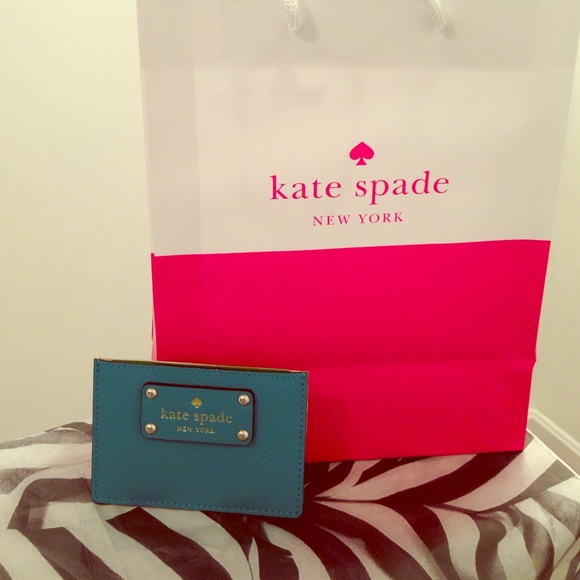 kate spade Accessories - Kate Spade card holder 🎈🎈