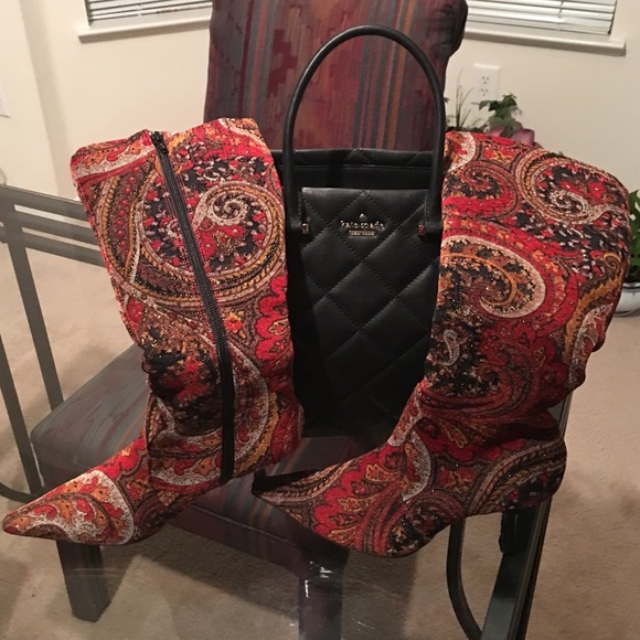 Ladies Boots ..