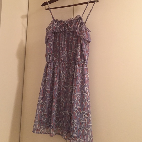 Lightweight dress.   Figure flattering