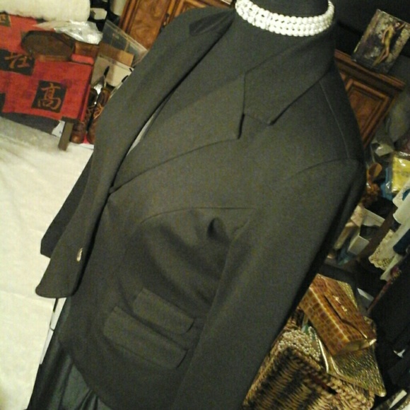CLASSY Cass, Jacket! - Picture 4 of 4