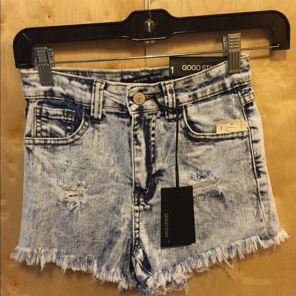 New with tags, Jean distressed shorts
