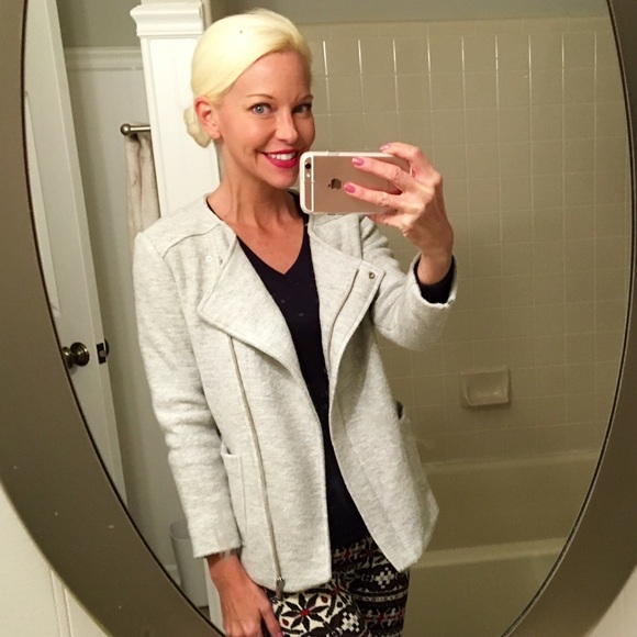 Banana Republic Jackets & Blazers - Banana Republic  Heather Gray Moto jacket