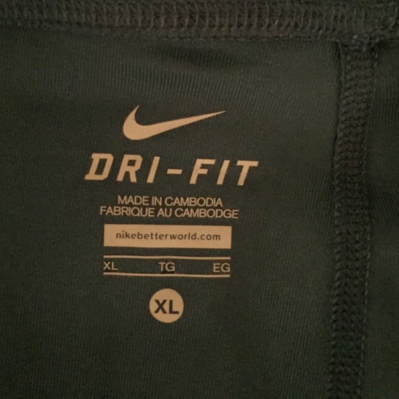 Nike Shorts - Picture 2 of 4