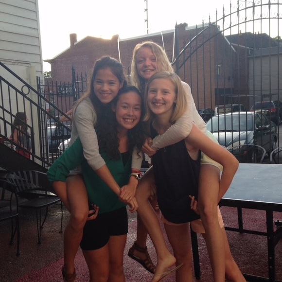 Meet your Posher, Avery