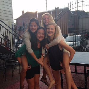 Meet your Posher, Avery