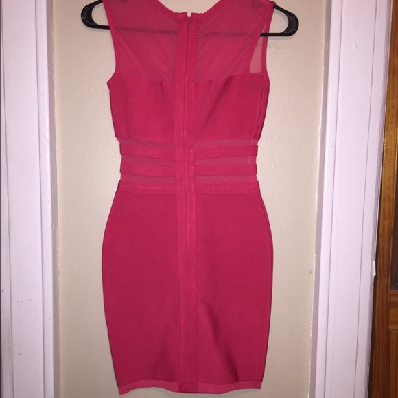 Pink Body Con dress - Picture 2 of 3