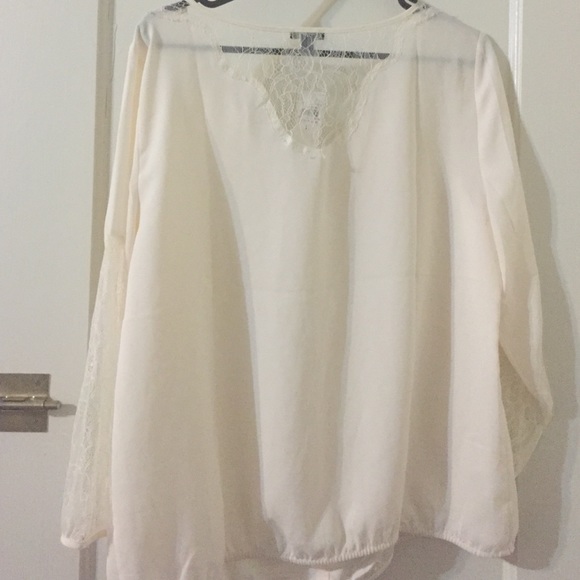 Sale Ann Taylor Blouse - Picture 2 of 4