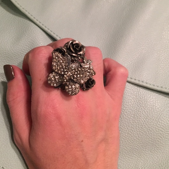 Stretchy Butterfly with Rose Ring BOGO FREE