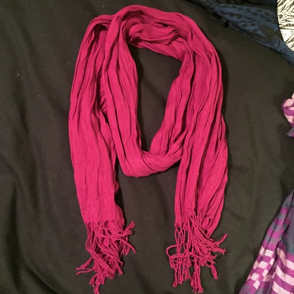 Fuchsia fashion scarf