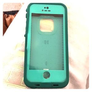Teal life proof case for iPhone 5s
