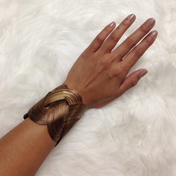 Bracelet - Picture 3 of 3