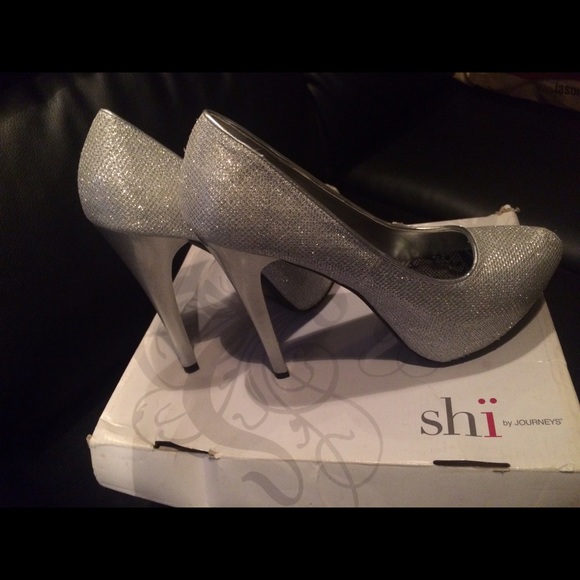 Shï high heels