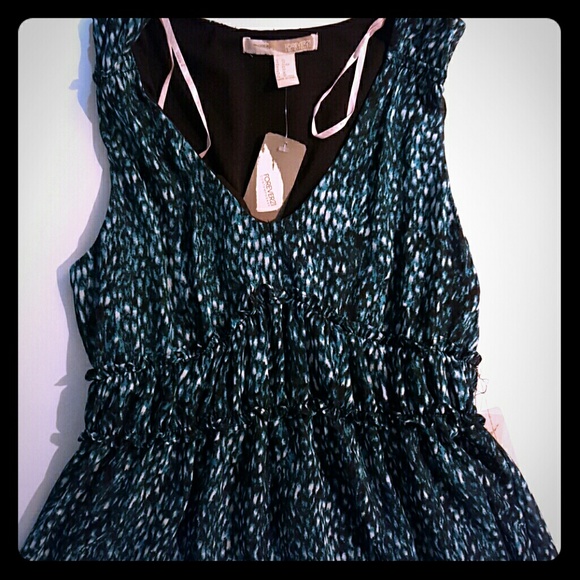Green Print Dress - Picture 1 of 3