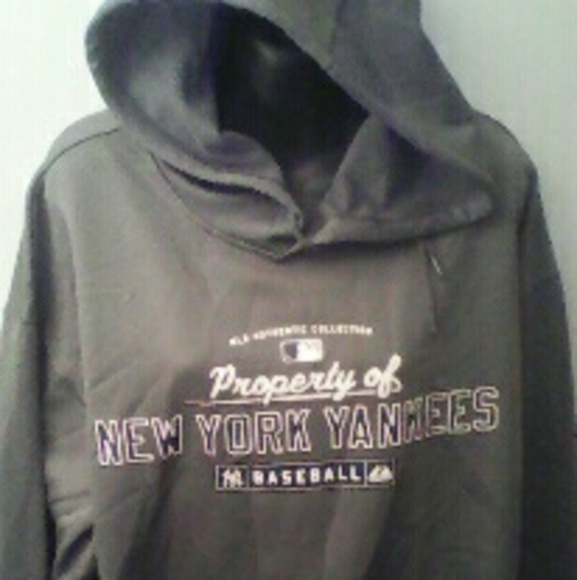 "Yankees" pocketed hoodie! (Men's)