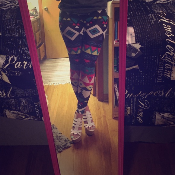 Charlotte Rusee Leggings {ON HOLD}