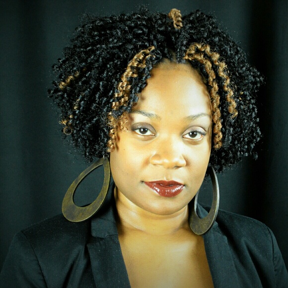 Meet your Posher, Ennis